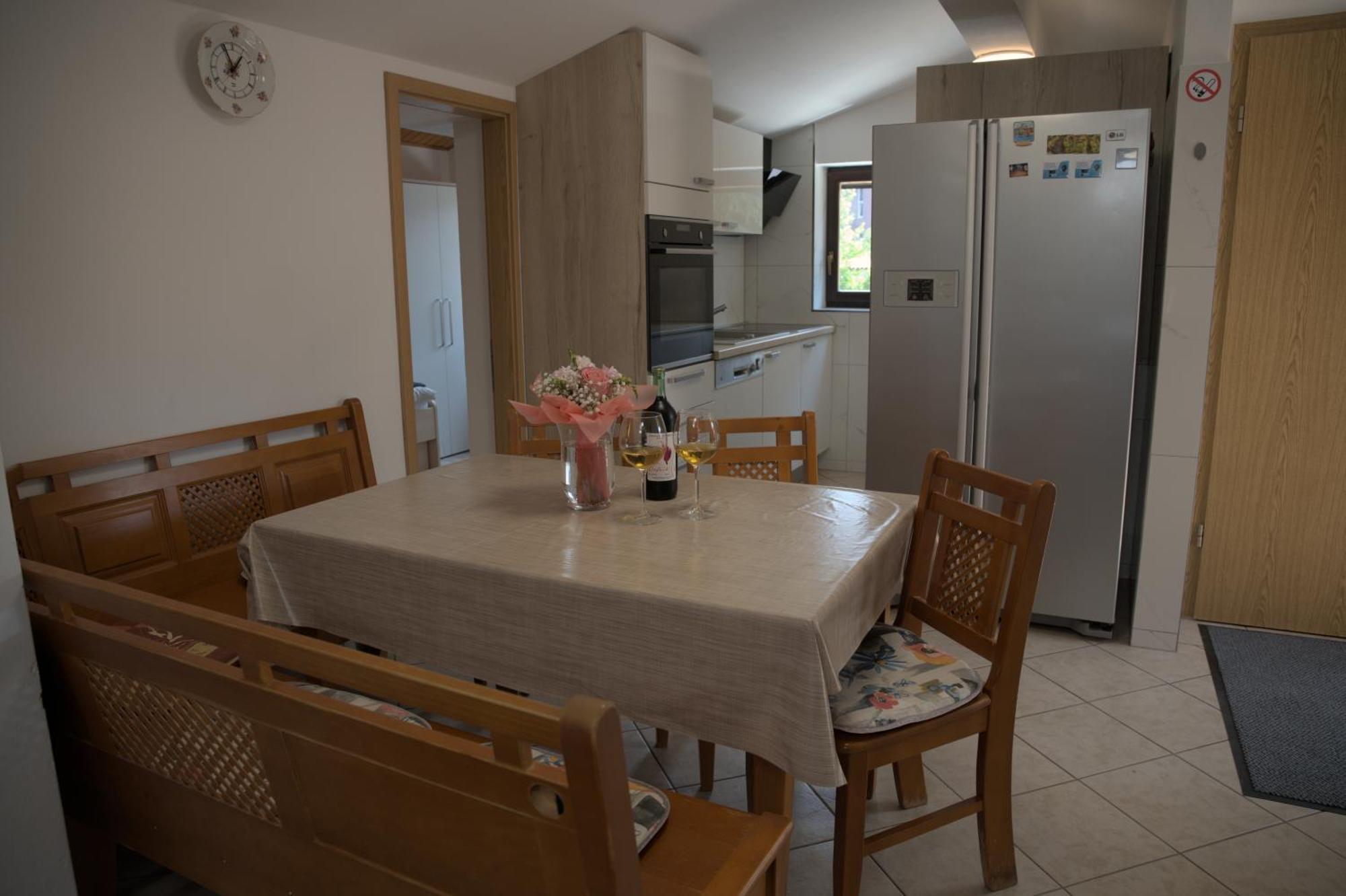 Apartmaji Soncek Izola Eksteriør billede