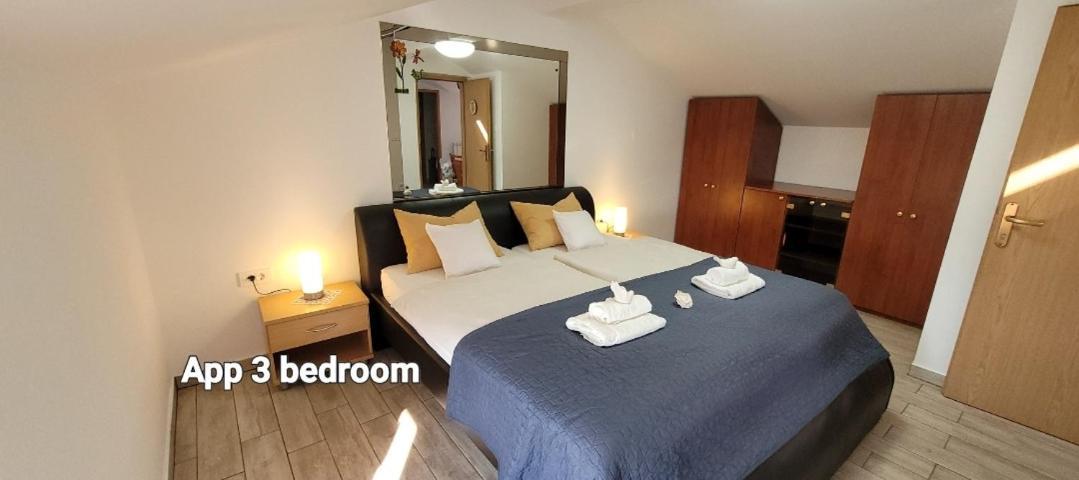 Apartmaji Soncek Izola Værelse billede